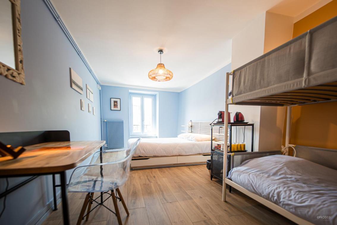 Chambres D'Hotes Du Bistrot D'Ici Saint-Saturnin  Zewnętrze zdjęcie